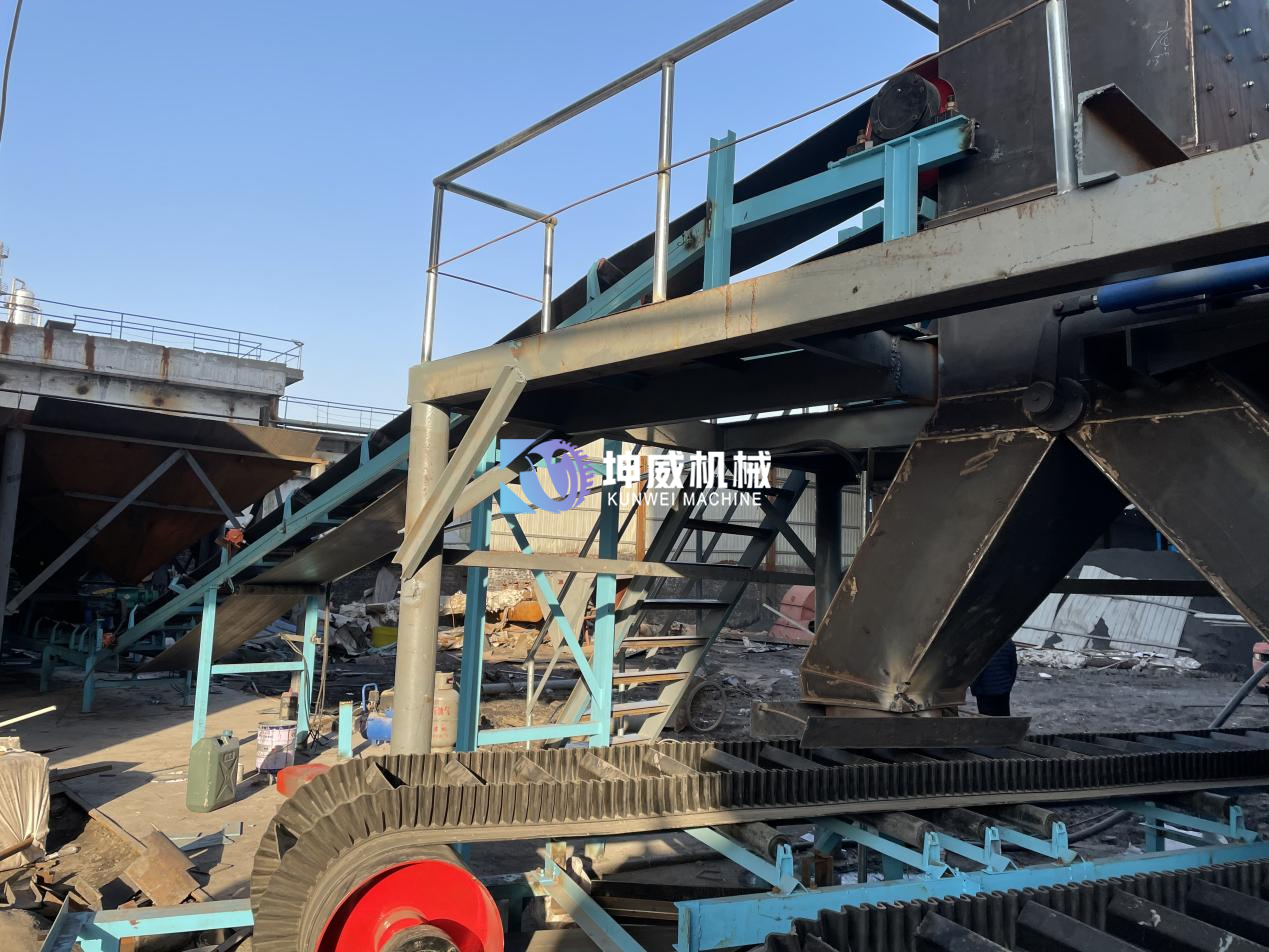 貴州客戶大傾角皮帶機(jī)已投產(chǎn)使用